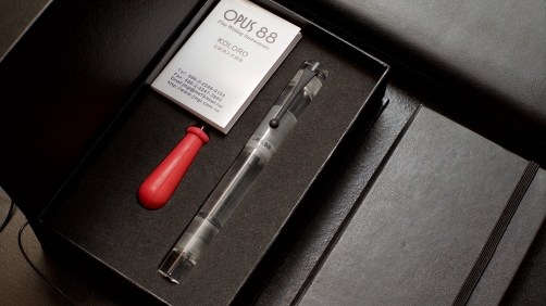 Opus_88_Koloro_Demonstrator_Review_An_Authentic_Eyedropper_made_in_Taiwan_Clear_Acrylic - 1