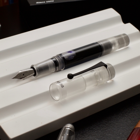 Opus_88_Koloro_Demonstrator_Review_An_Authentic_Eyedropper_made_in_Taiwan_Clear_Acrylic - 23